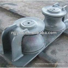 Cast double-roller chock